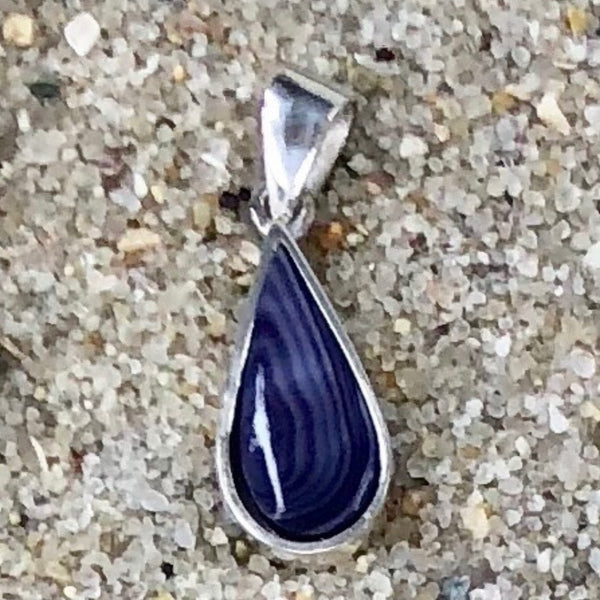 P1018 Teardrop Wampum Sterling Silver Inlay Pendant