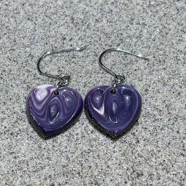 E3168 Indented Heart Wampum Natural Earrings Sterling Silver