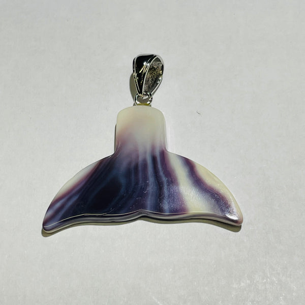 P3352 Whale Tail Large Wampum Natural Sterling Silver Pendant
