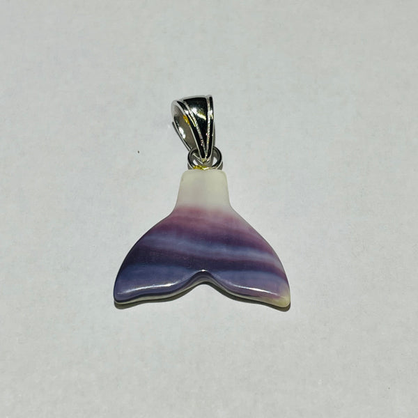 P3354 Whale Tail Small Wampum Natural Sterling Silver Pendant