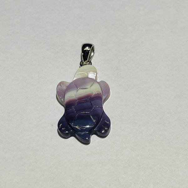 P3362 Turtle Medium Wampum Natural Sterling Silver Pendant