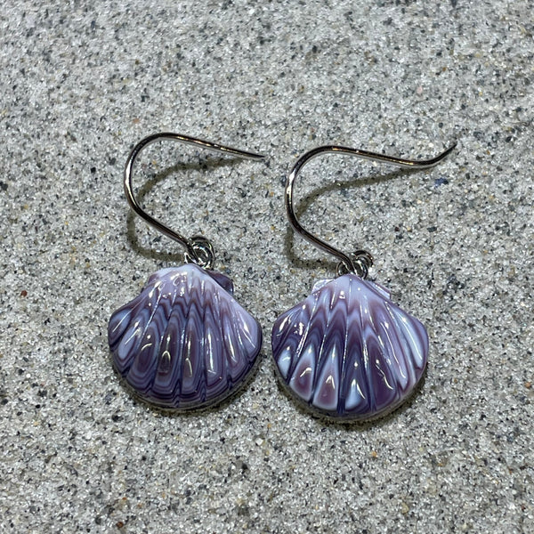 E3141 Scallop Wampum Natural Earrings Sterling Silver