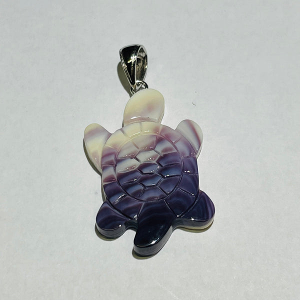 P3338 Turtle Large Wampum Natural Sterling Silver Pendant