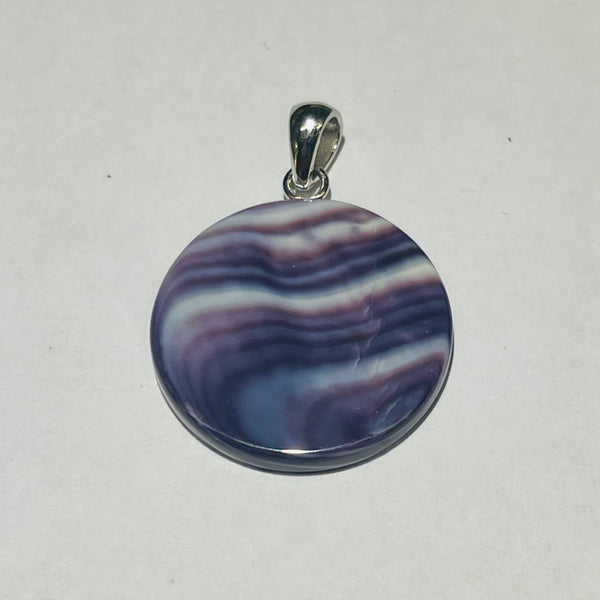 P3410 Round Wampum Natural Sterling Silver Pendant