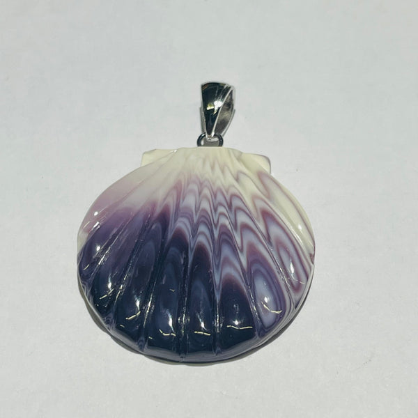 P3392 Scallop Large 26mm Wampum Natural Sterling Silver Pendant