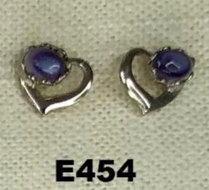 E454 Stud Wampum Costume Earrings