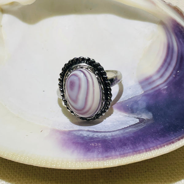 R7 Costume Wampum Ring adjustable size