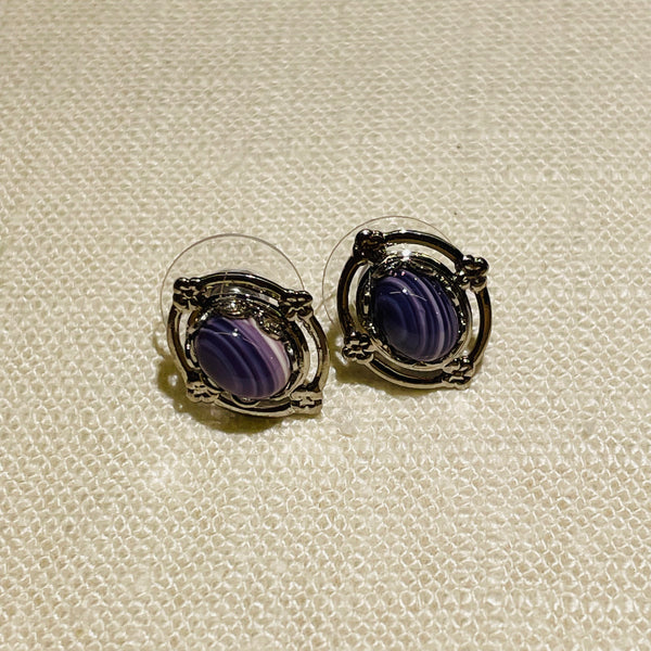 E150 Stud Wampum Costume Earrings