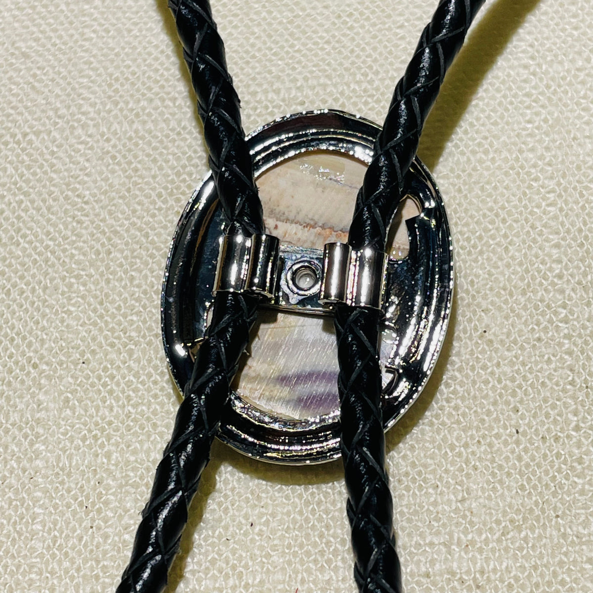 BOL8 Oval Bolo Wampum Costume