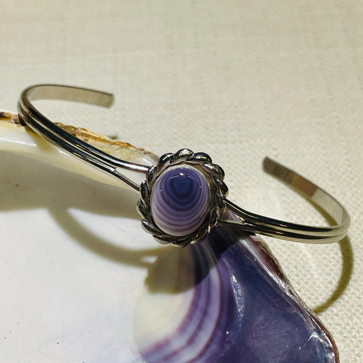 BR90 Bangle Bracelet Costume Wampum