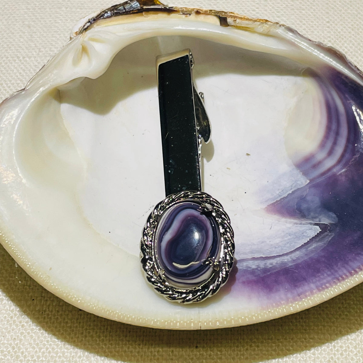 TB20 Costume Wampum Tie Bar