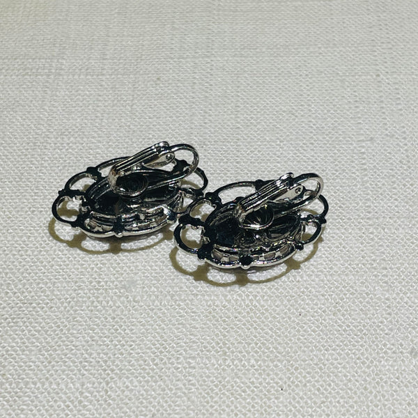 E100 Clip Wampum Costume Earrings