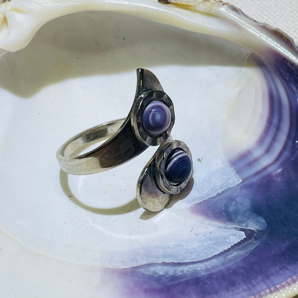 R111 Costume Wampum Ring