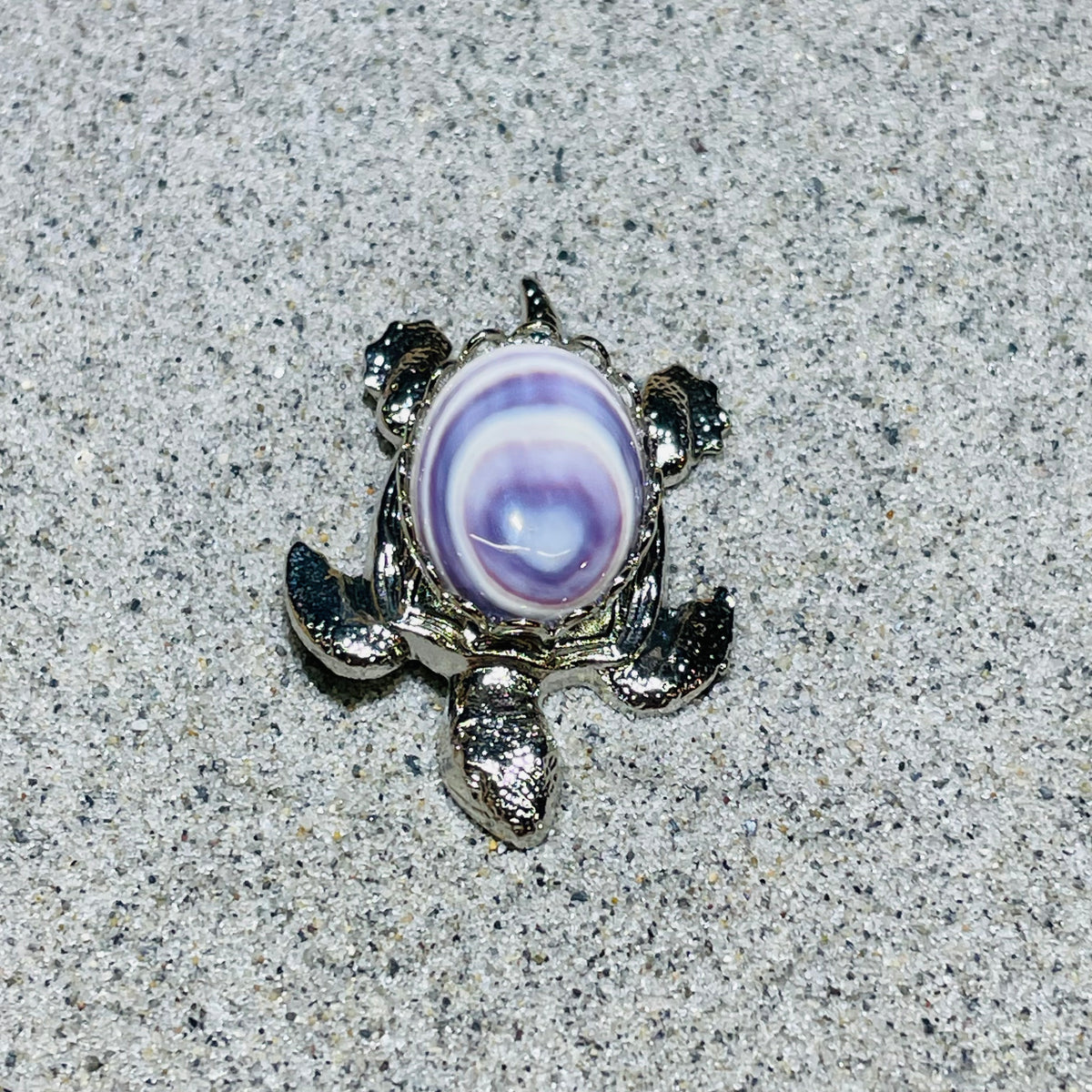 B2 Turtle Brooch/Pin Wampum Costume