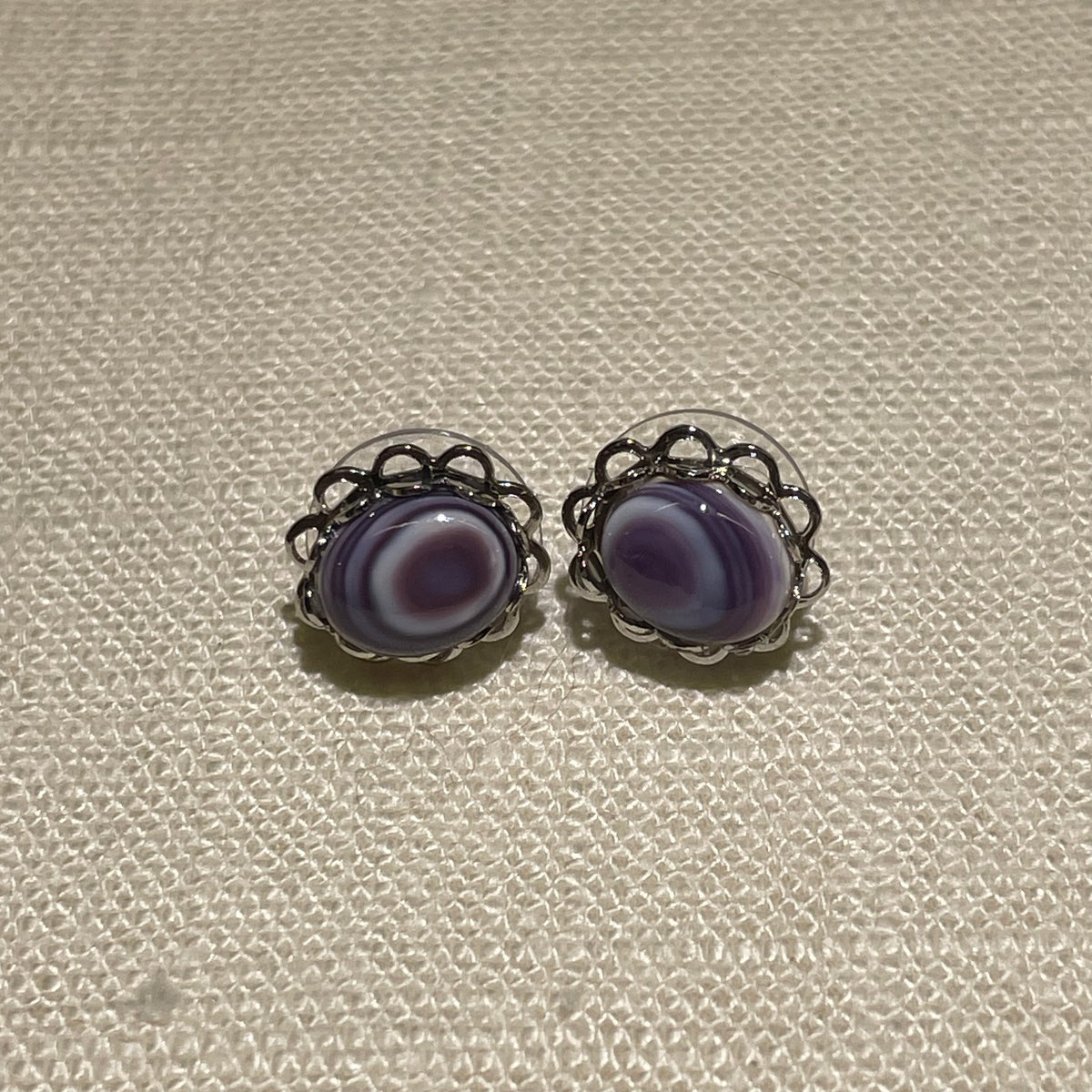 E320 Stud Wampum Costume Earrings