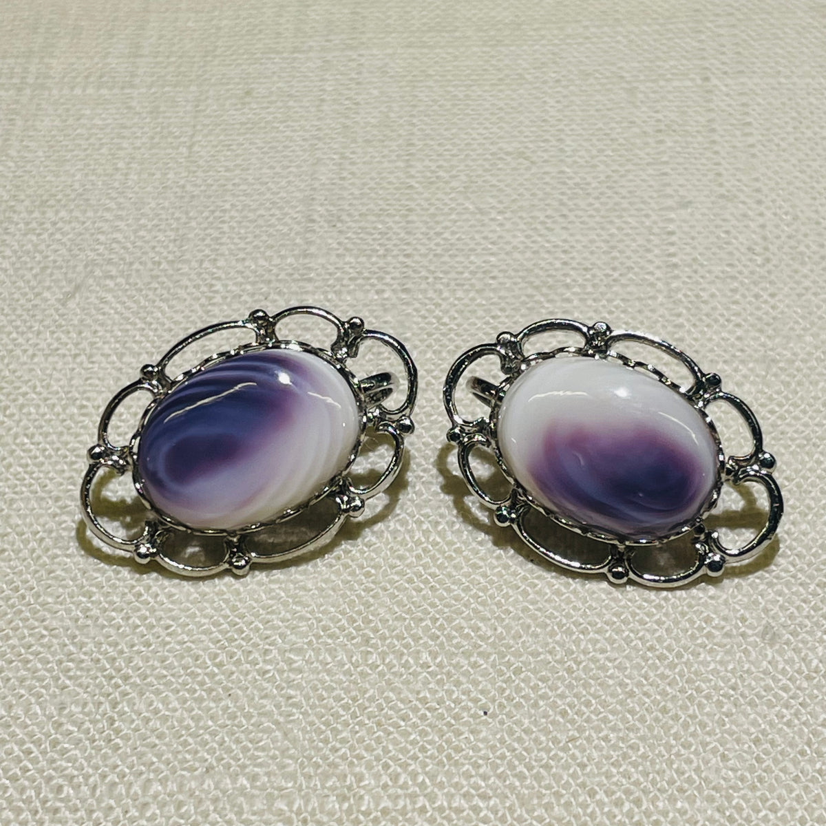 E100 Clip Wampum Costume Earrings