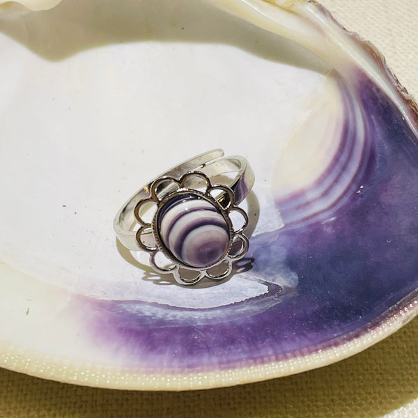 R43 Costume Wampum Ring adjustable size