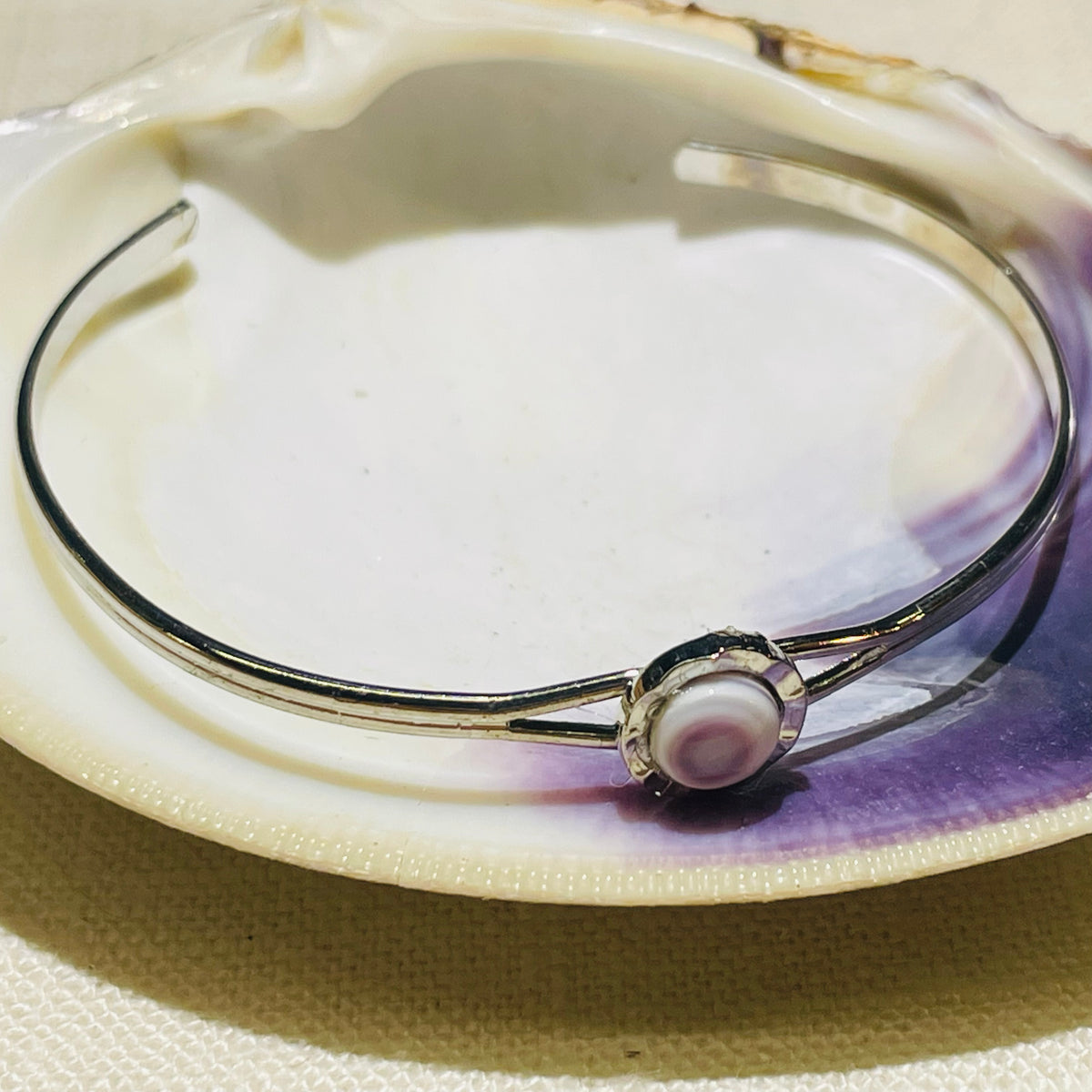 BR61 Bangle Bracelet Costume Wampum