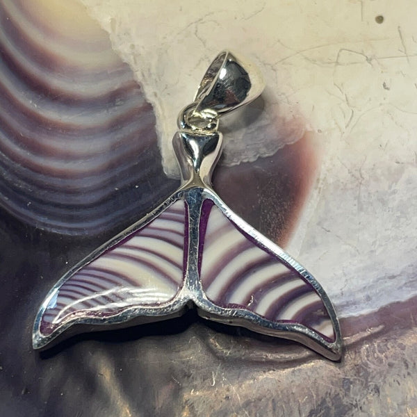 P1066 Whale Tail Wampum Sterling Silver Inlay Pendant