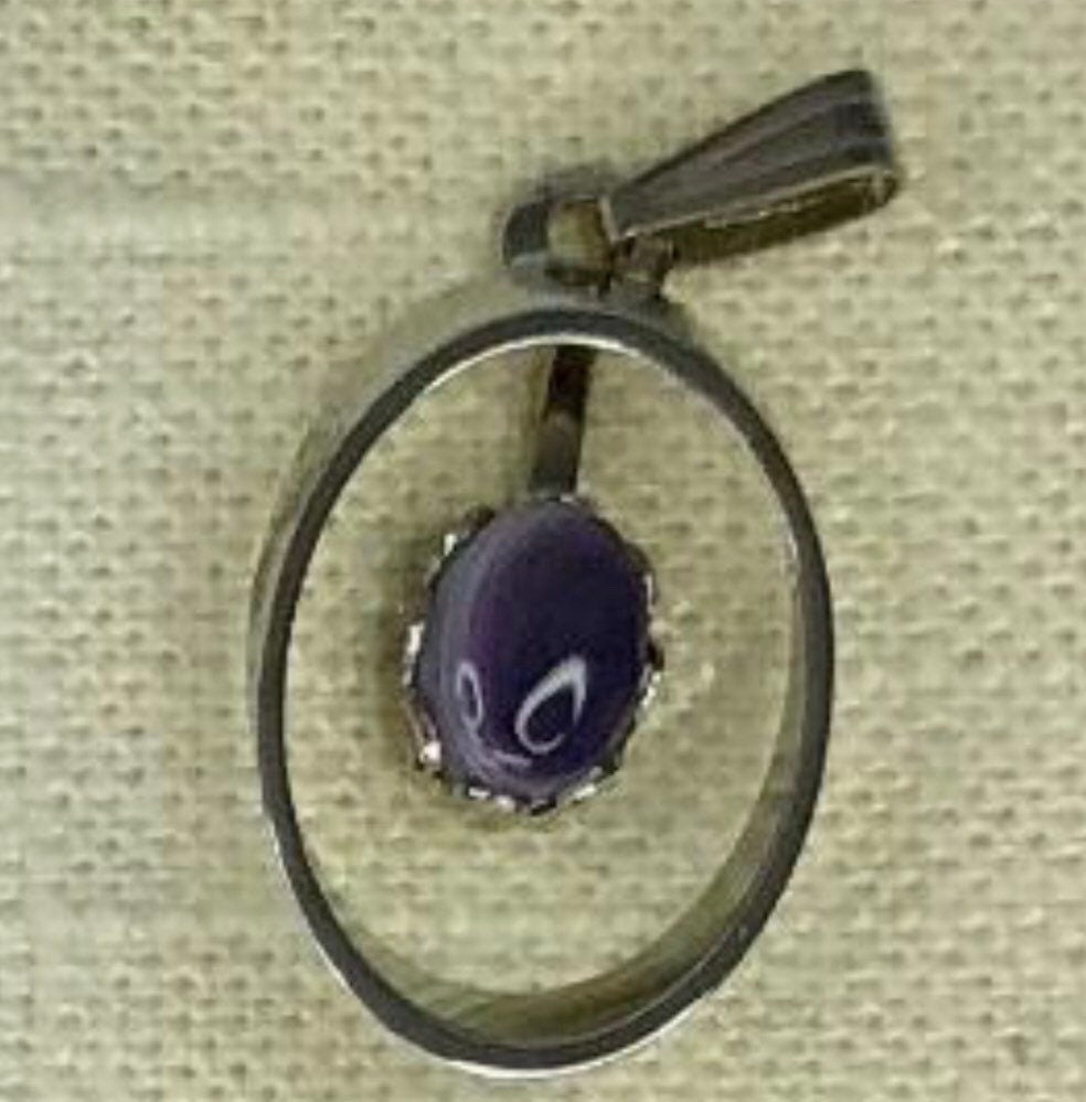 P81 Costume Wampum Pendant