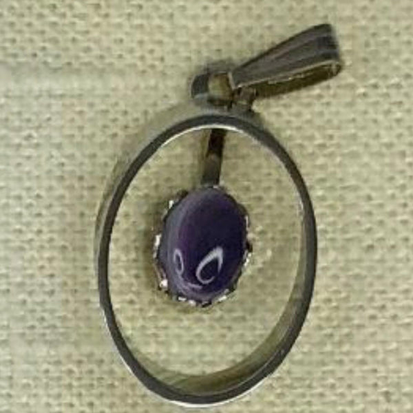 P81 Costume Wampum Pendant