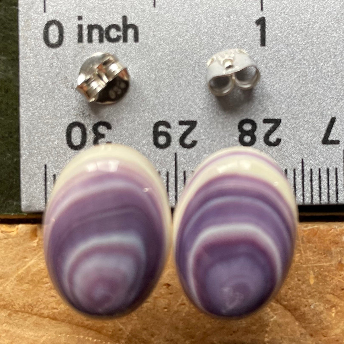 E3126 Oval Large Stud Wampum Natural Earrings Sterling Silver