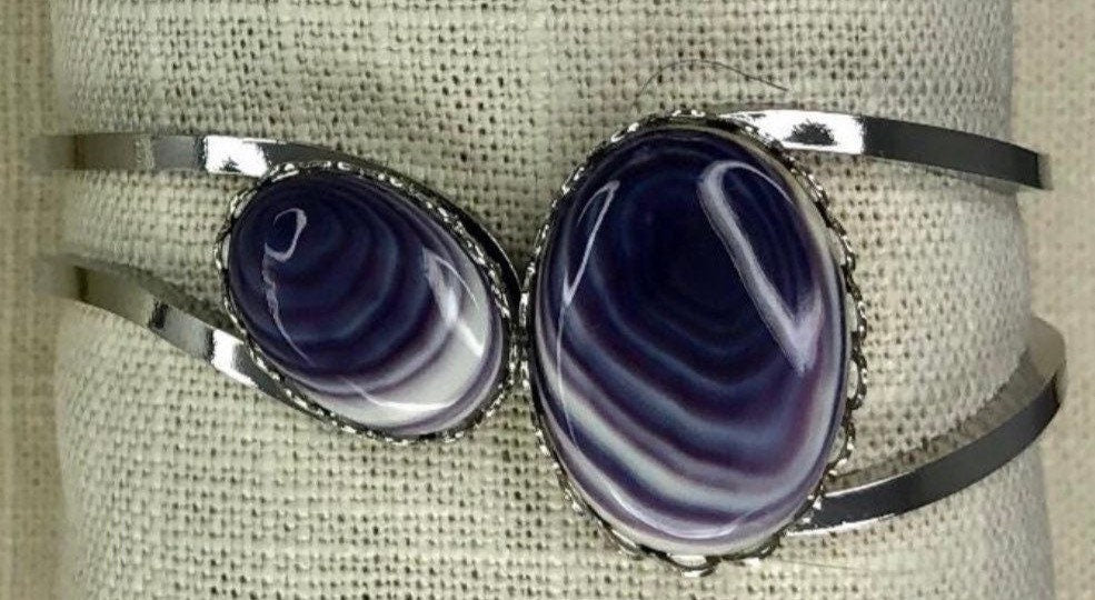 BR57 Bangle Bracelet Costume Wampum