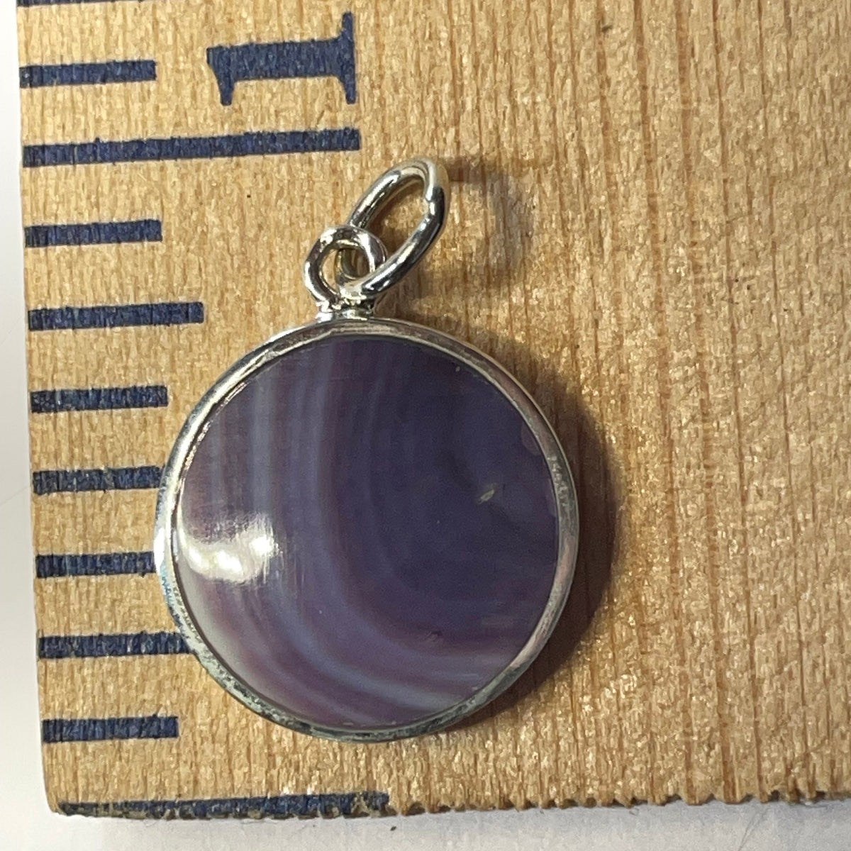 P1089 Dome Round Sterling Silver Wampum Inlay Pendant