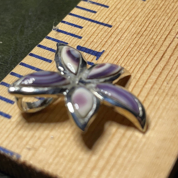 P1091 Flower Sterling Silver Wampum Inlay Pendant