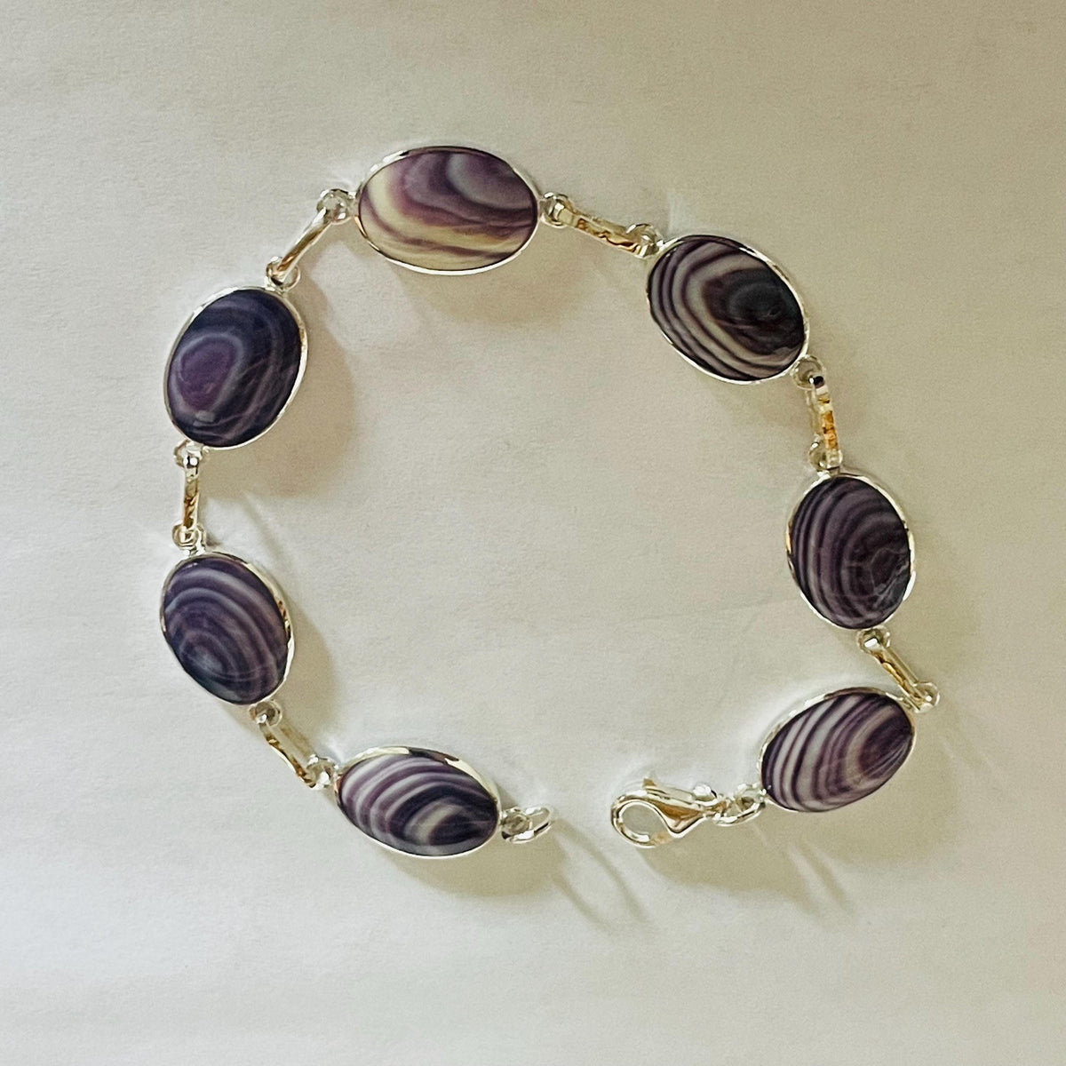 BR1040 Oval Medium 7 Inches Wampum Sterling Silver Bracelet