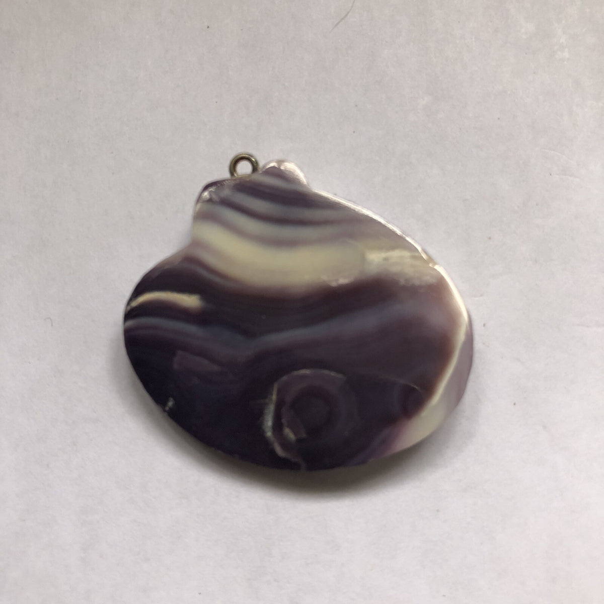 P3400 Quahaug Large 30mm Wampum Natural Sterling Silver Pendant
