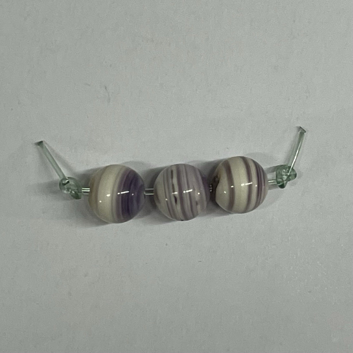 5063 Round 6mm purple wampum