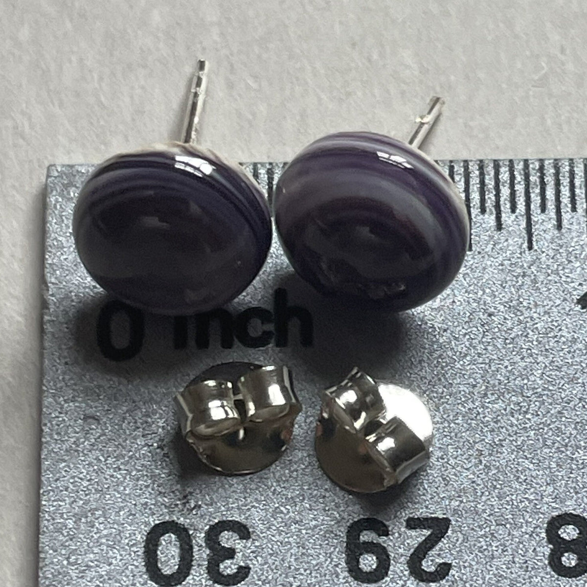 E3124 Round Small Stud Wampum Natural Earrings Sterling Silver
