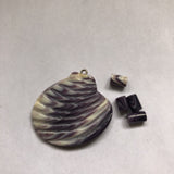 P3400 Quahaug Large 30mm Wampum Natural Sterling Silver Pendant